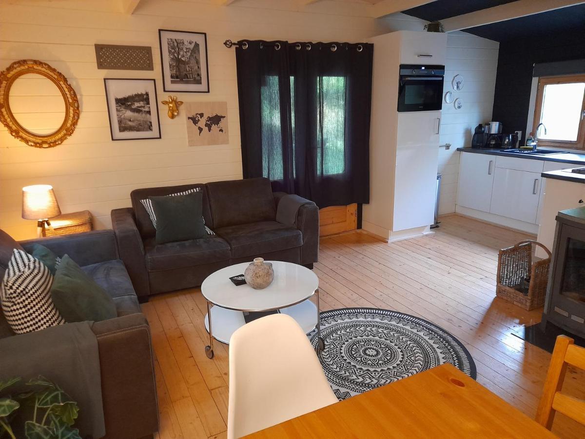 Carpe Diem, Het Ruime Chalet Met Houtkachel Nabij Wildlands Emmen Schoonebeek Екстериор снимка